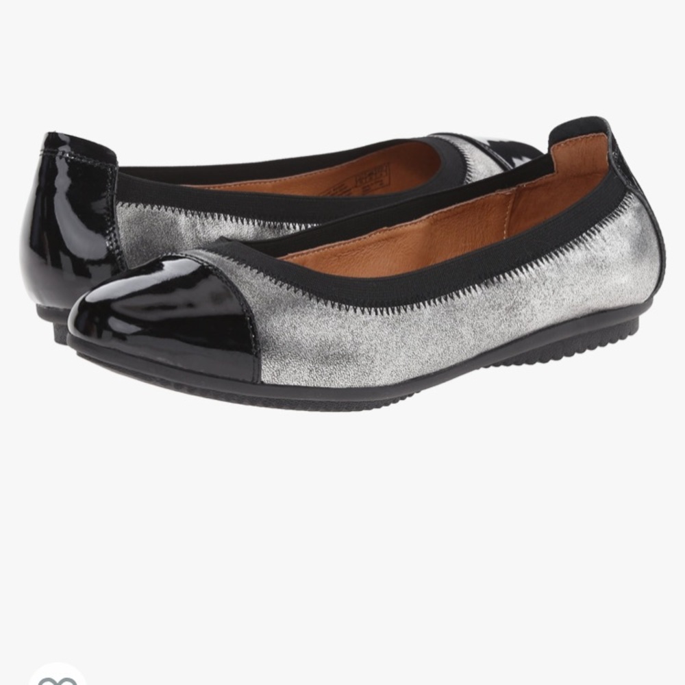 Josef Seibel women’s Pippa flat